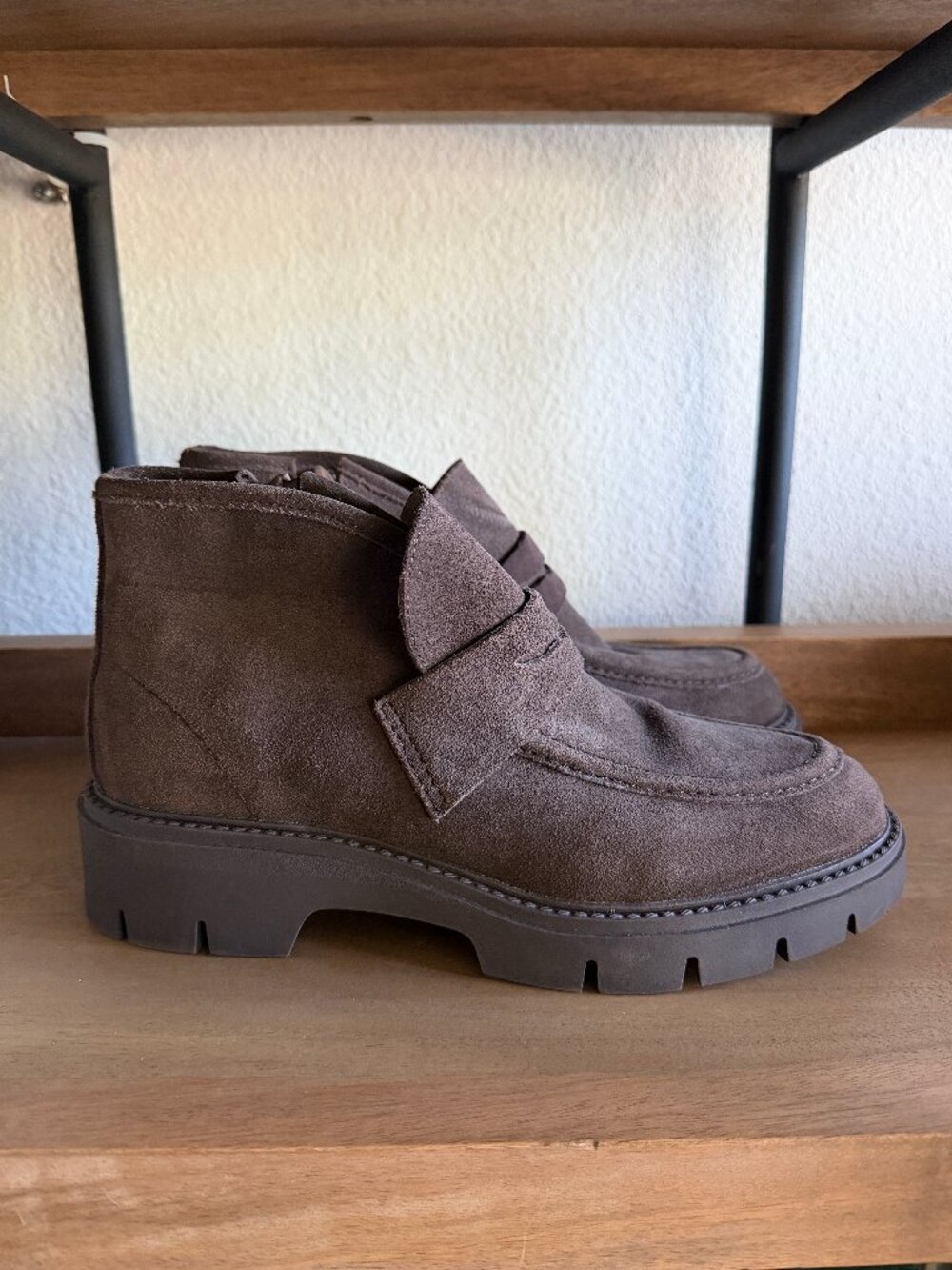 BLONDO Kayloni waterproof suede boots in Java 7.5